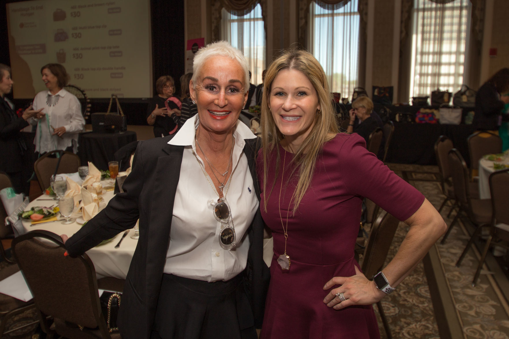 102018handbagstoendhunger32.jpg